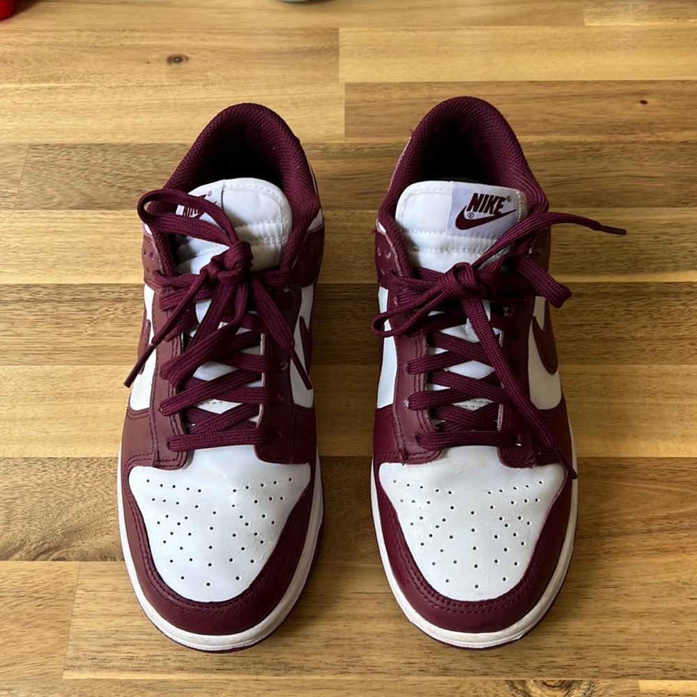 Women’s Nike Dunks - Dark Beetroot